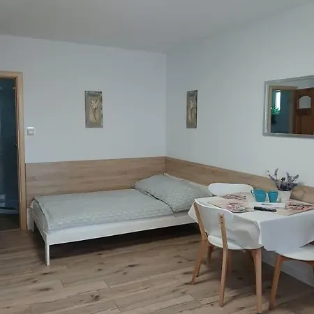 Jednopokojowe Perelka *